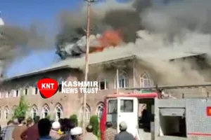 Jamia Masjid Tral Gutted in Fire 