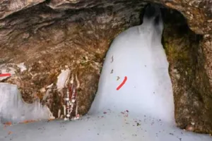 A Record Over 3L Yatris Paid Obeisance At Amarnath Cave In 21 Days