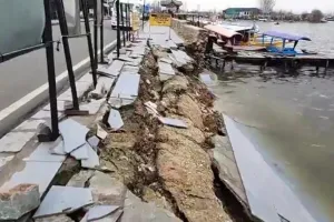 Erosion Hits Boulevard Road Again, NC Legislator Urges Urgent Action